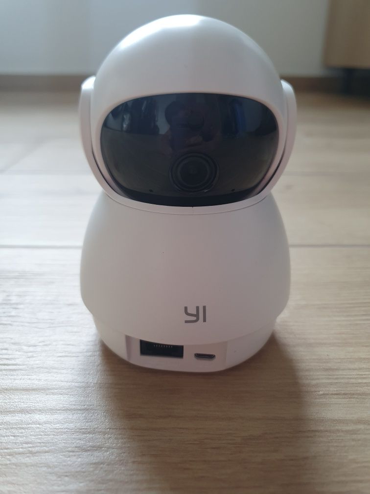 Kamera Xiaomi  yi dome guard nowa