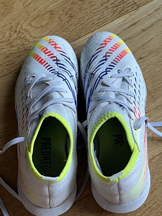 Halówki Adidas Predator
