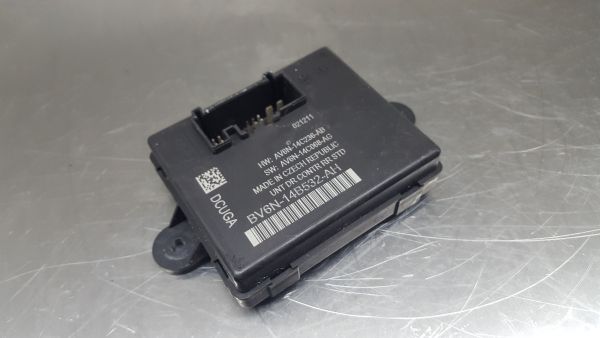 Módulo porta trás direito FORD Focus III