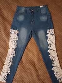 Елегантні джинси жіночі з гіпюром