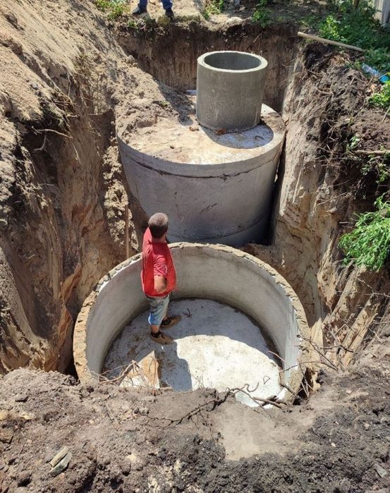 Септик з бетонних кілець, доставка і монтаж 5/8/10/18 куб.