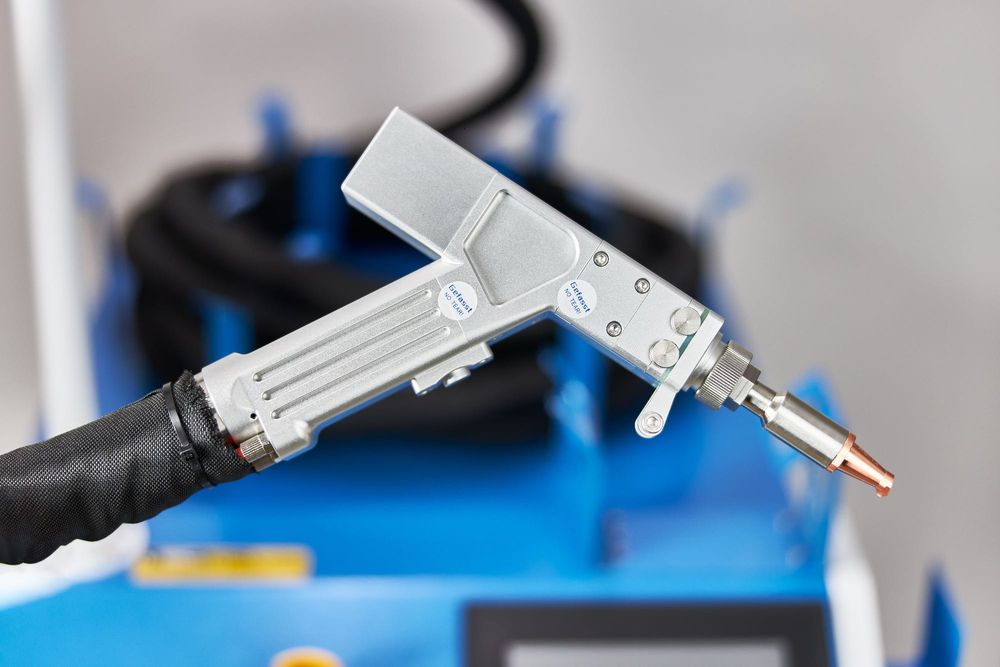 LSC ProWeld 1500W Spawarka laserowa chłodzona cieczą