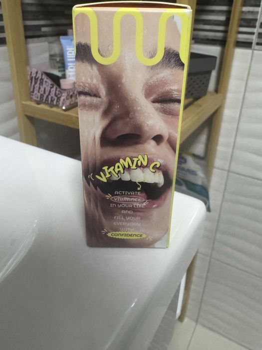 Serum rozjasniajace z wit. C Commonlabs Brightening 30 ml koreanskie