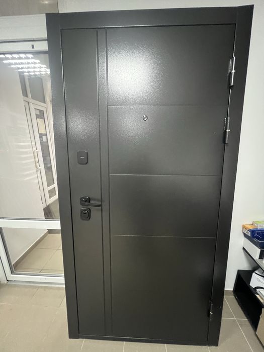 Вхідні двері в будинок/двері металеві/марсель двері/двері броньовані/