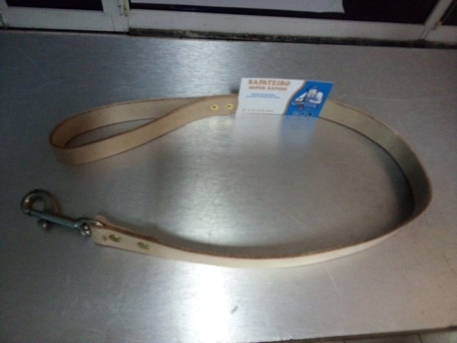 coleiras para galgos e trelas e outros caes