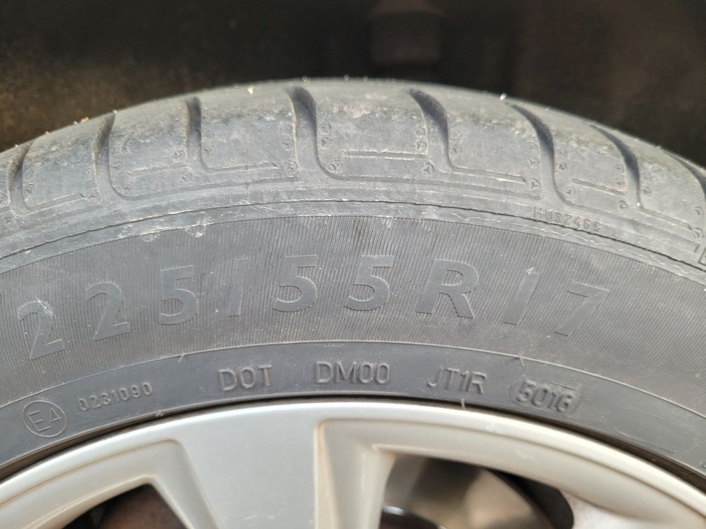 Alufelgi  17 Audi A4b8  z oponami