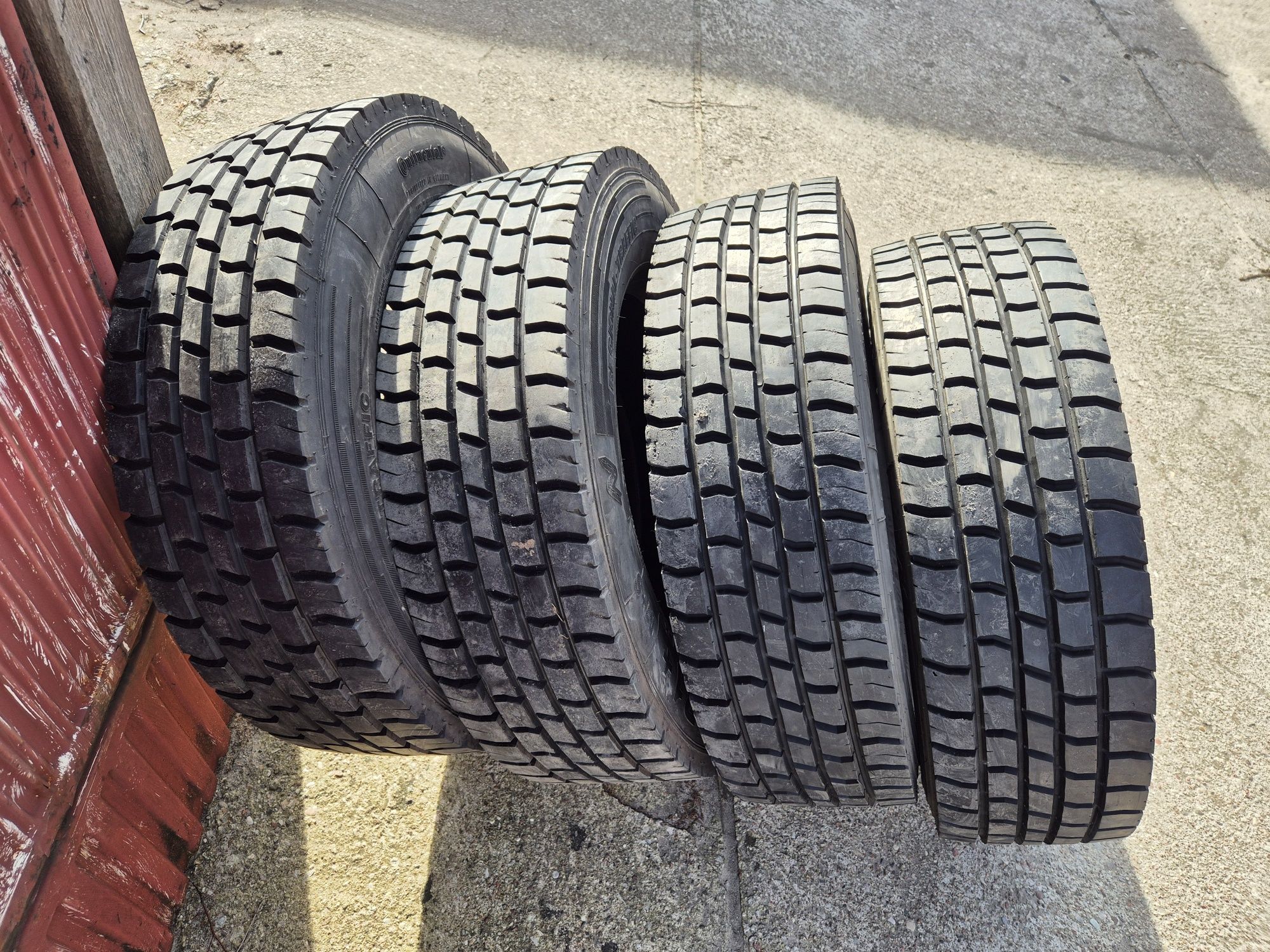 Opony 215/75r17.5
