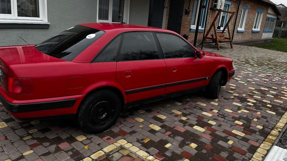 Продаж або Обмін Аудюха 100 2,8