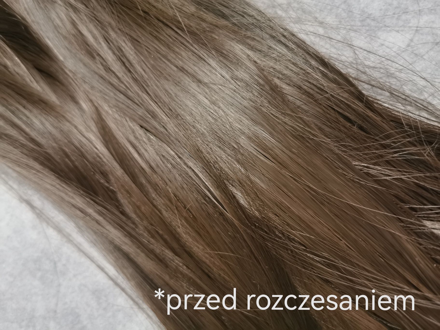 Włosy syntetyczne średni brąz