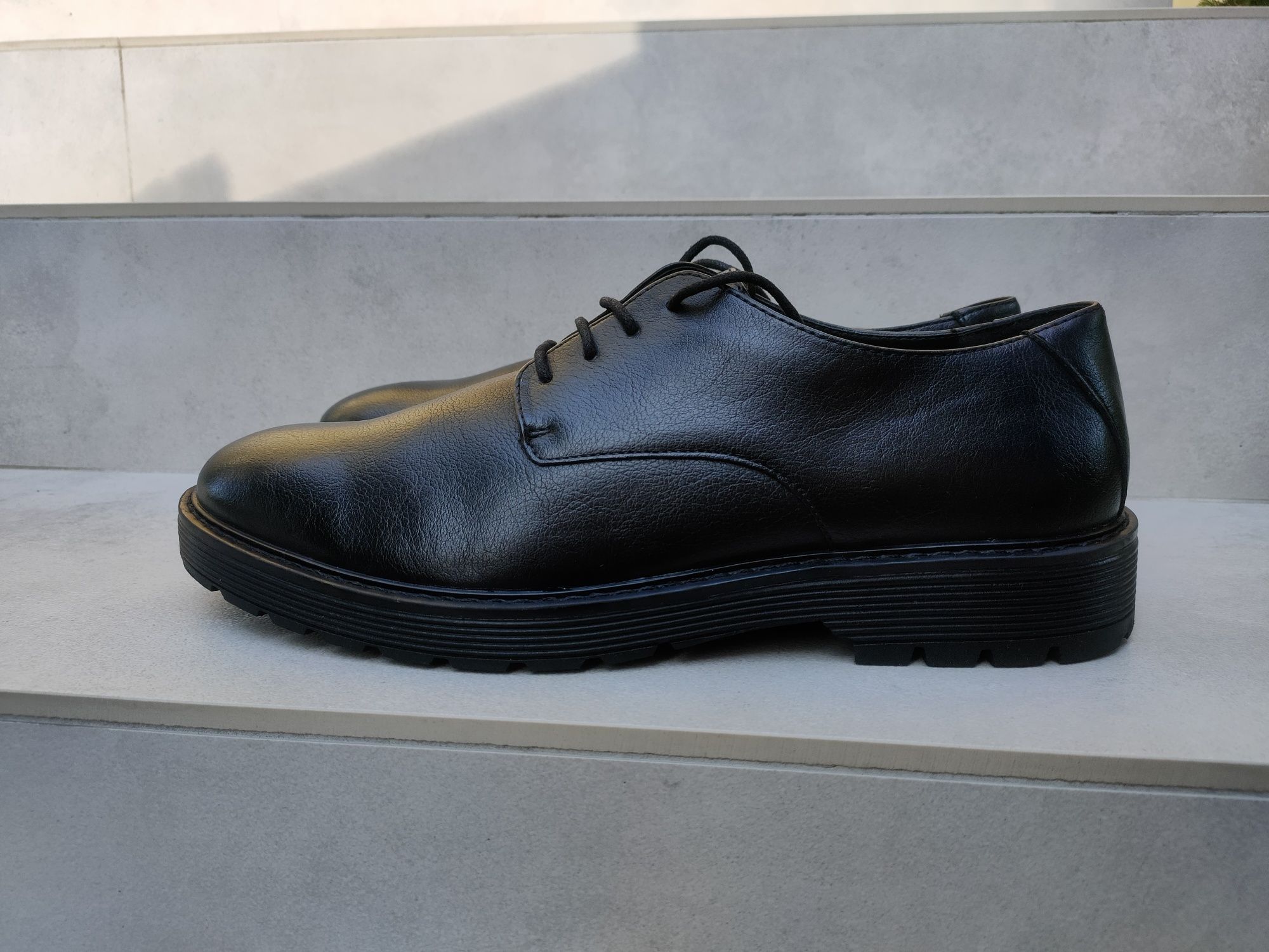 Buty AM Shoes Company męskie półbuty eleganckie czarne r. 44 28,5cm