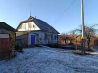 Продам будинок з ділянкою