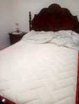 Vendo mobiliário de quarto cama de casal e colchão só usado um mês