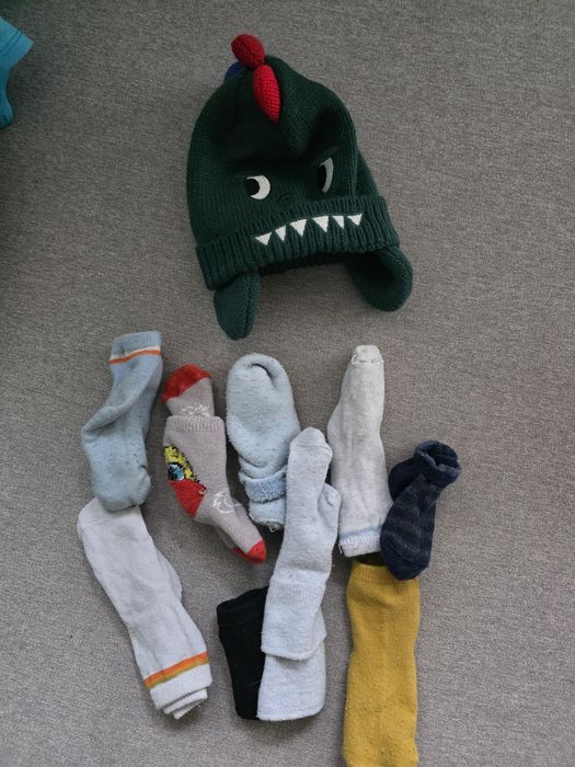 Коробка детских вещей , игрушек,посуды  0 -9 месяцев