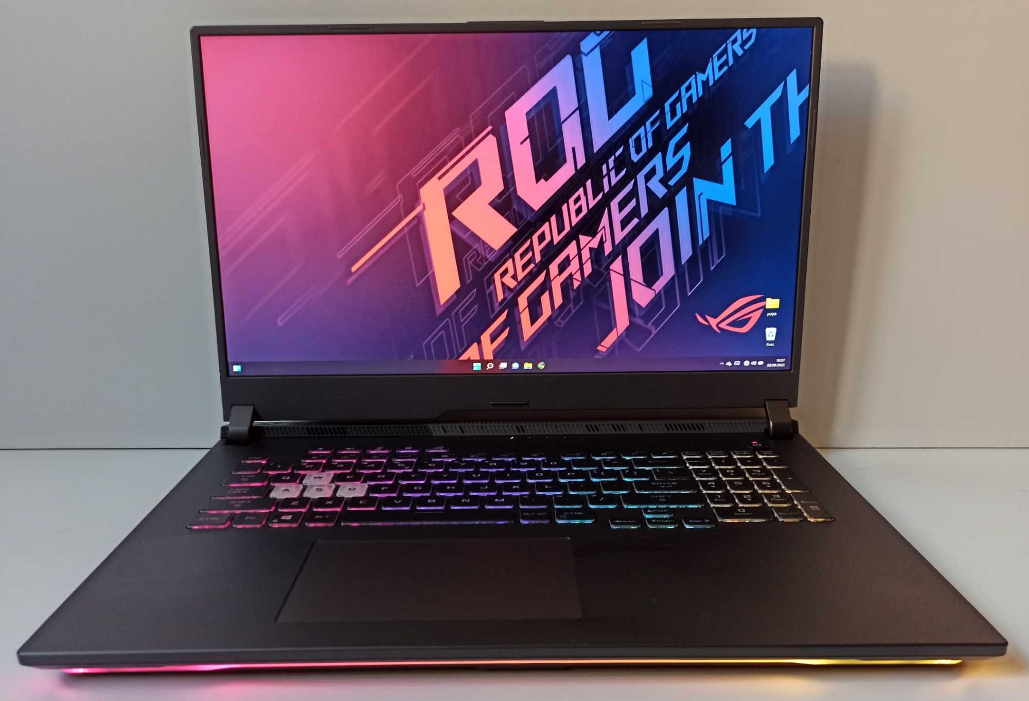GAMINGOWY Asus ROG: i5 3.0GHz/16GB RAM/Radeon 6700/500GB SSD/W11/GWAR!