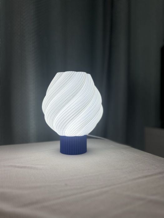 Designowa lampa 3D LED Spirala – nowoczesna dekoracja USB, handmade