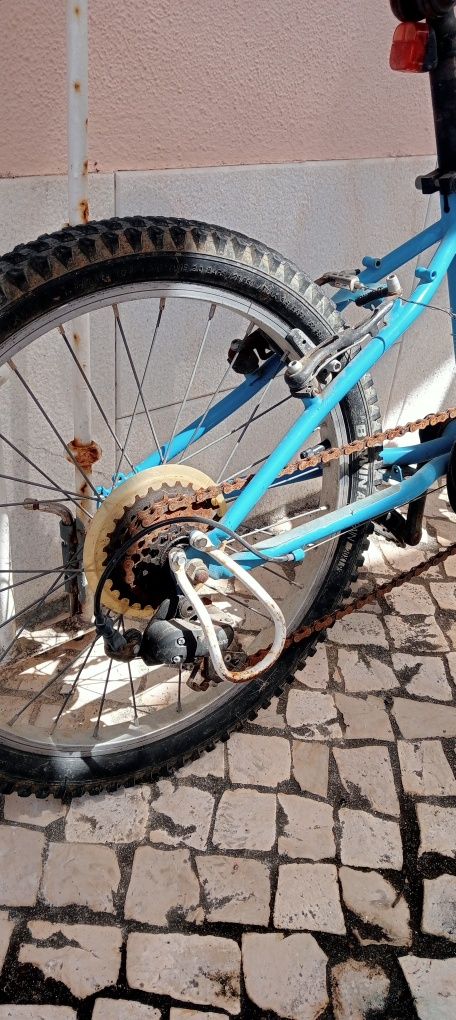 3 bicicletas b’twin criança