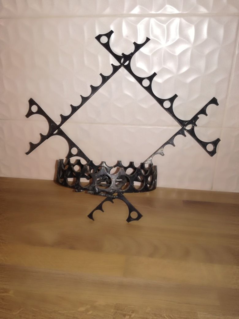 --- kwietnik prl na ścianę metalowy