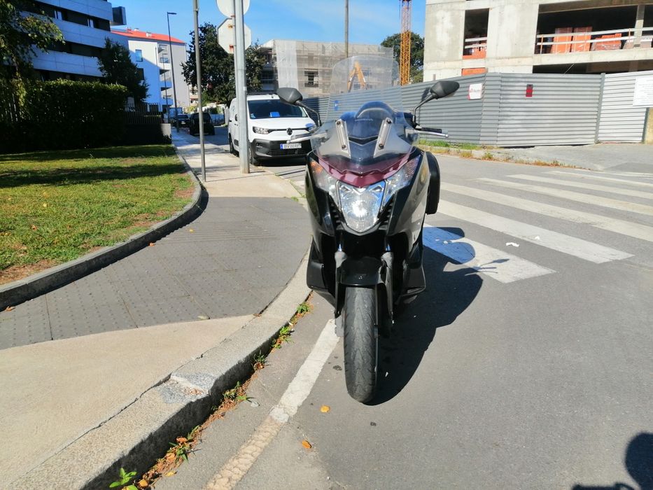 Honda integra 700