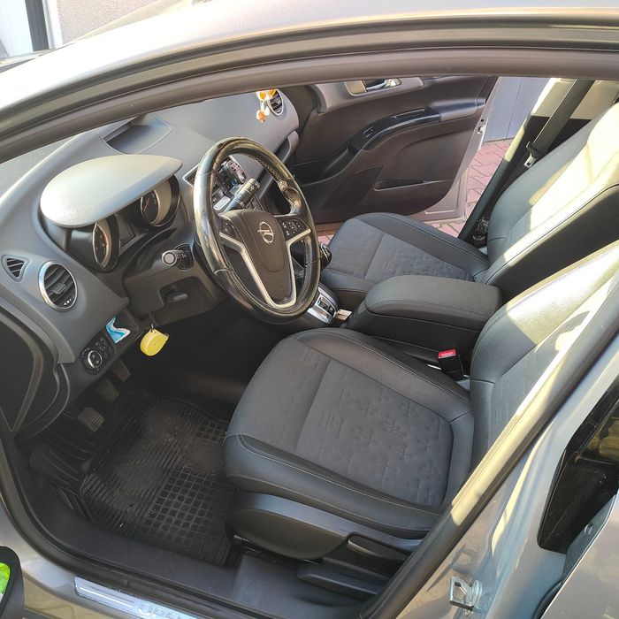 Opel Meriva 1.4 T ,140 km Benzyna