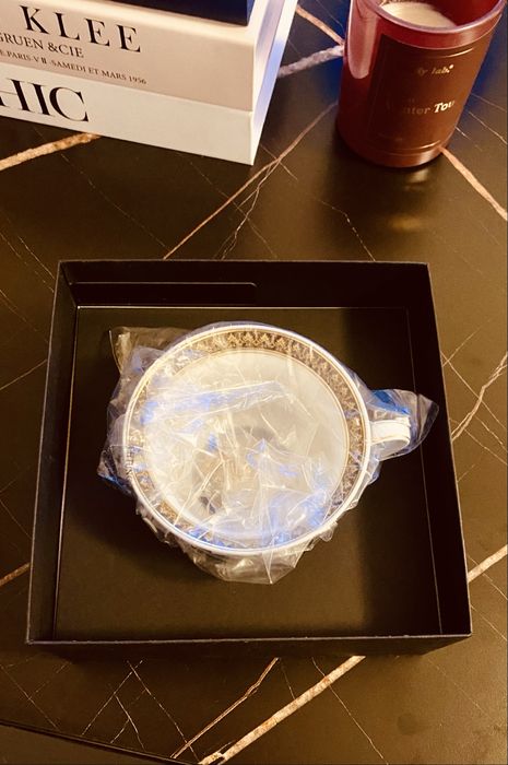 Filizanka porcelanowa z podstawką Versace Medusa Blue