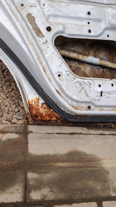 Двери ланос/сенс белые