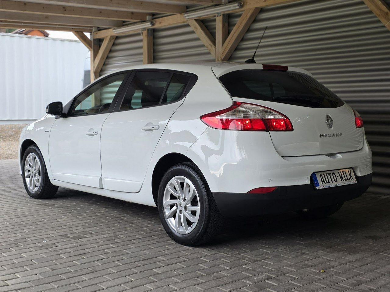 Renault Megane 1.6 i 110 KM / Limited