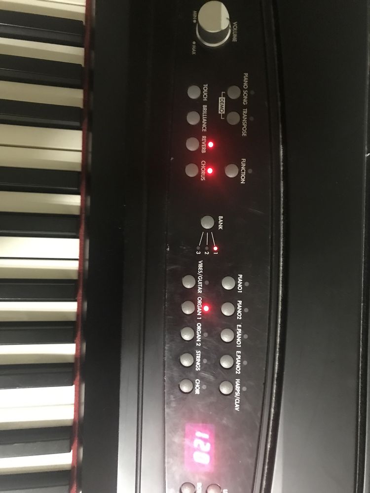 Синтезатор korg sp-280 б/у