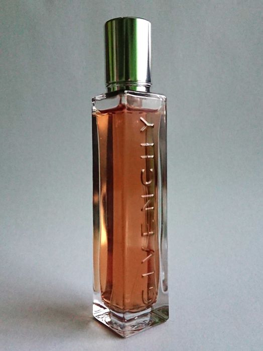 Givenchy Gentleman Reserve Privee EDP 12,5 ml + dodatki