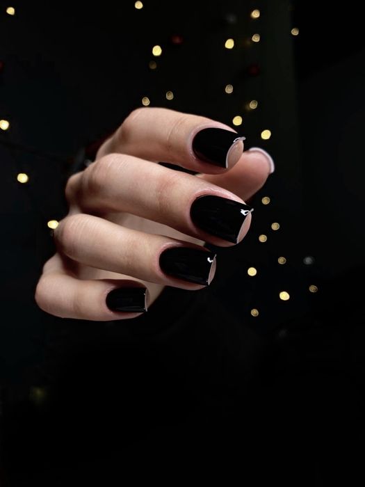 Нарощування нігтів / манікюр