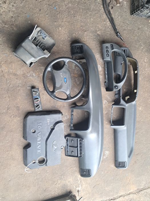 Продам  панелі 2110 2009 рік