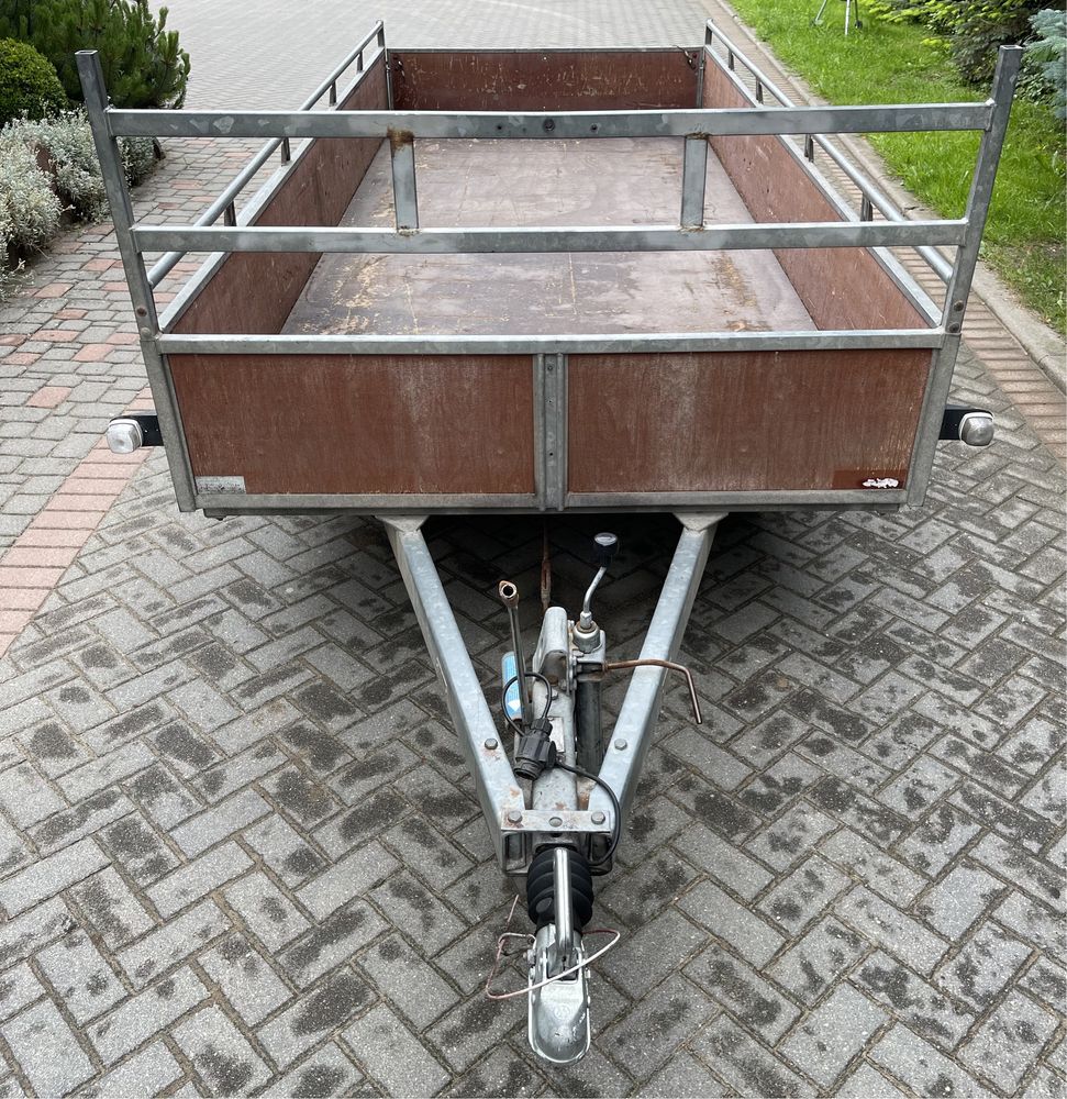 Przyczepa SARIS 1998r, 2-osiowa, DMC: 2000 kg,  Solidna z Niemiec