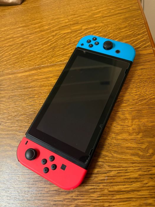 Nintendo Switch – Como nova, com caixa original