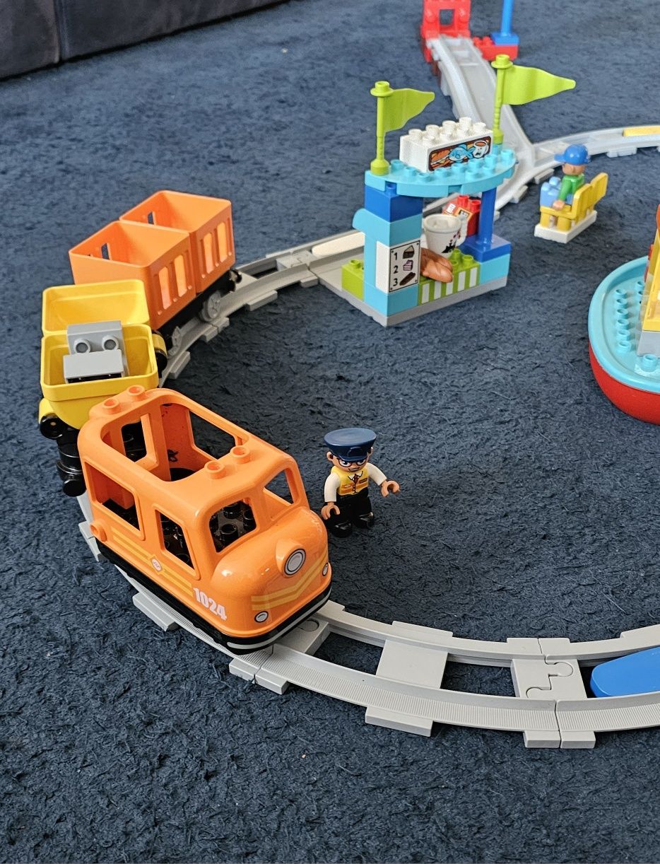 Lego Duplo pociag towarowy 10875
