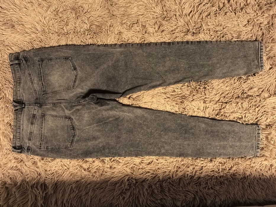 Spodnie dżinsowe elastyczne