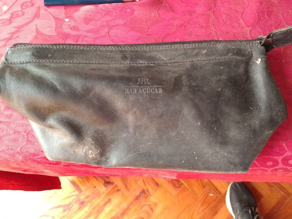 Pão com manteiga Revistas 1-12 encardenadas-25E-Bolsa preta-2E Desde2E