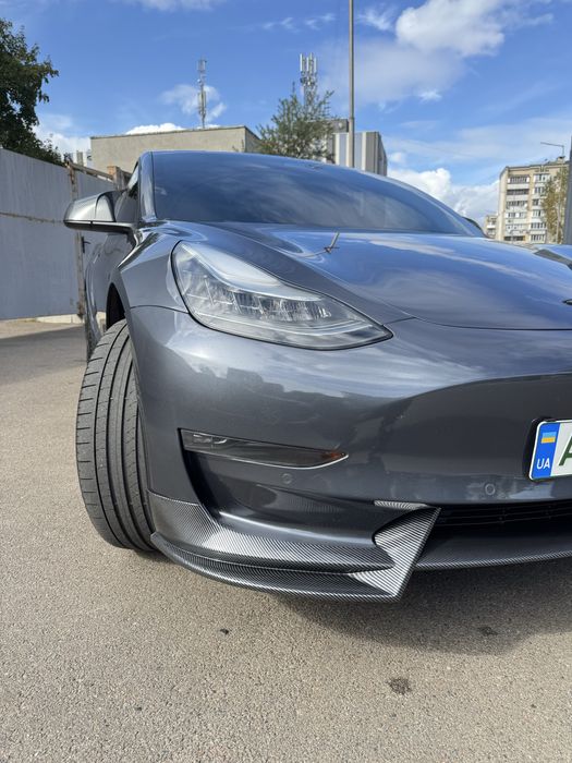 Tesla model 3 performance 2019