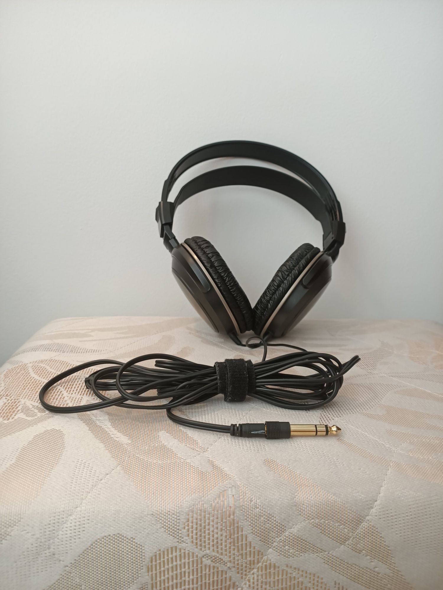 Słuchawki nauszne audio-technica