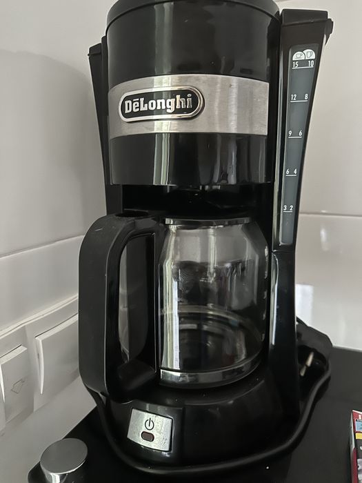 Cafeteira De’Longhi – Máquina cafe de Filtro em Ótimo Estado