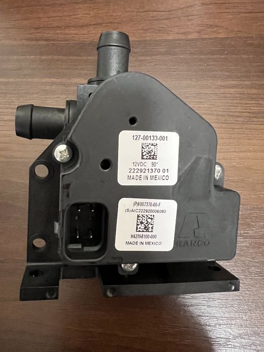 3-х 4-х Ходовой Клапан Системы Охлаждения Tesla Model X S