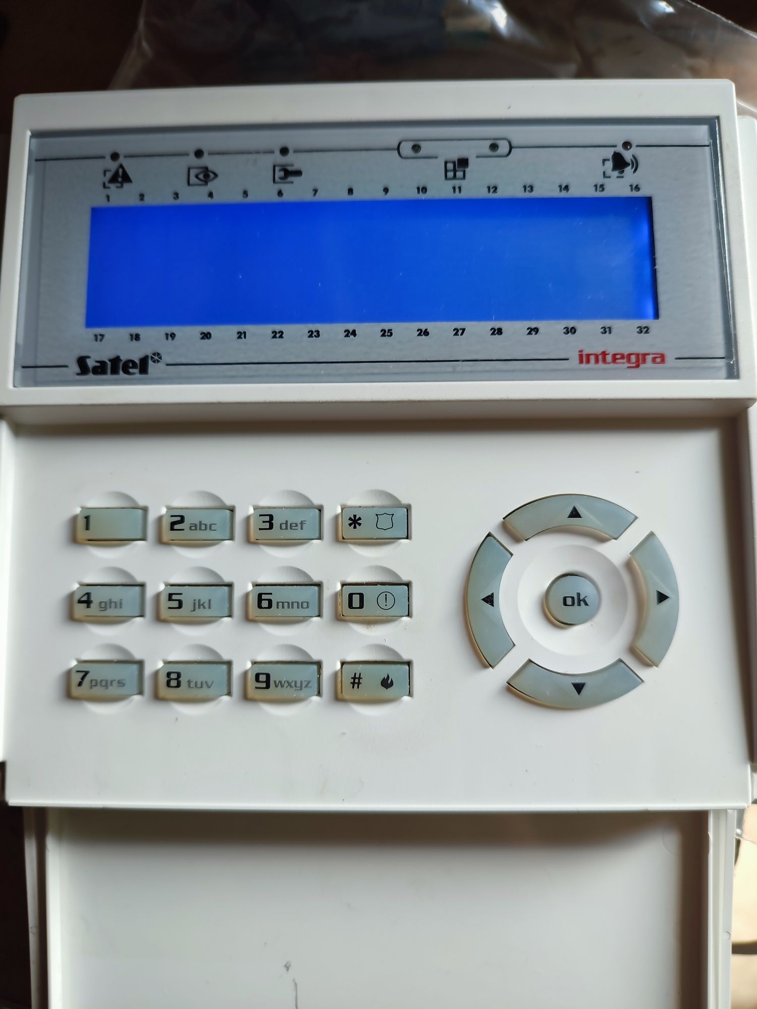 Manipulator Satel Integra