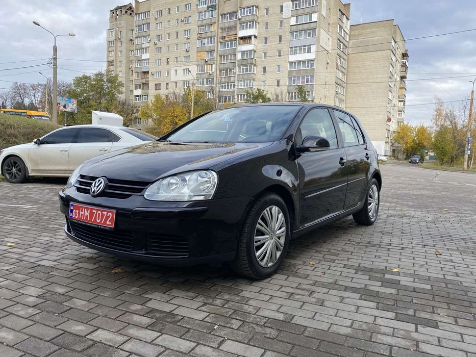 Продам автомобіль Фольцваген Гольф