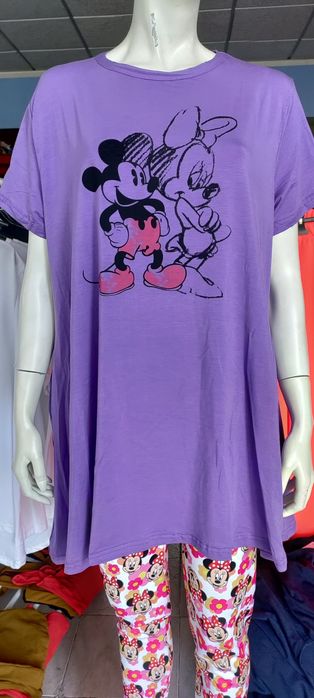 Vestido 4,50 Euros.                      Só para REVENDA