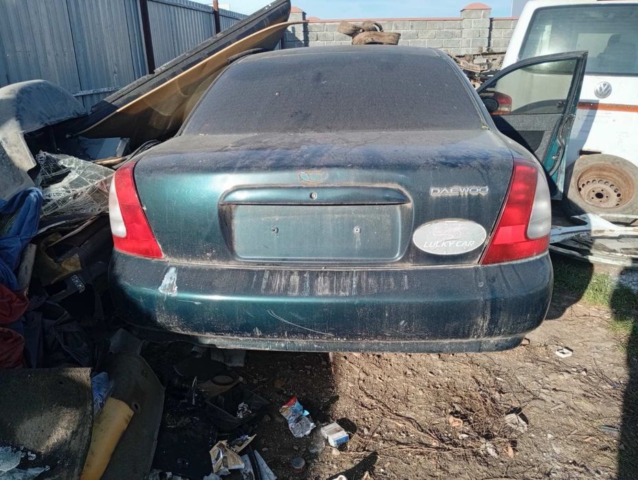 Двері кузов Daewoo nubira