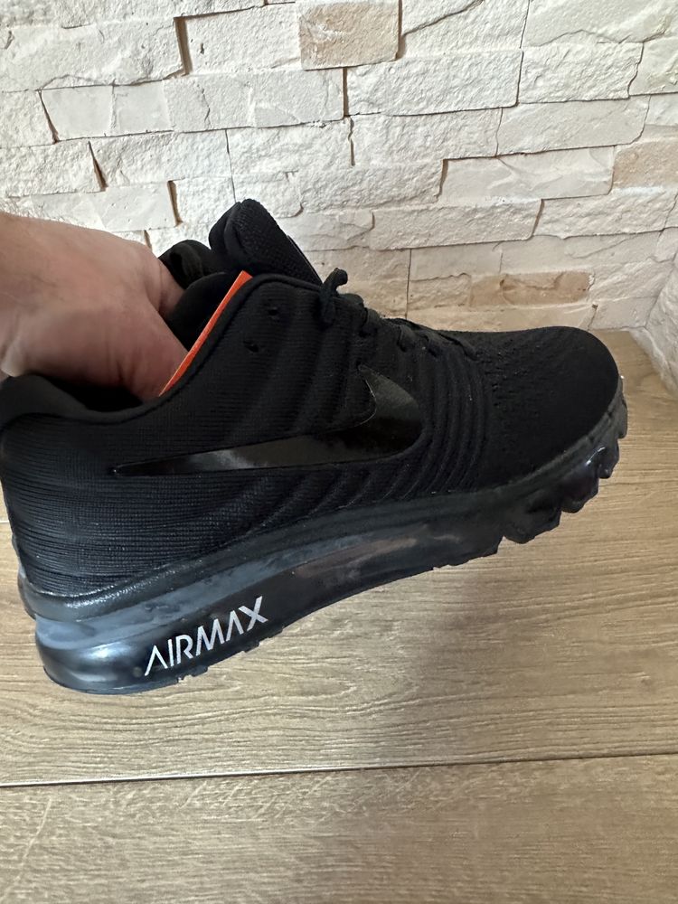 Кросівки Adidas Air Max сітка р.39,24,5 см нові останні