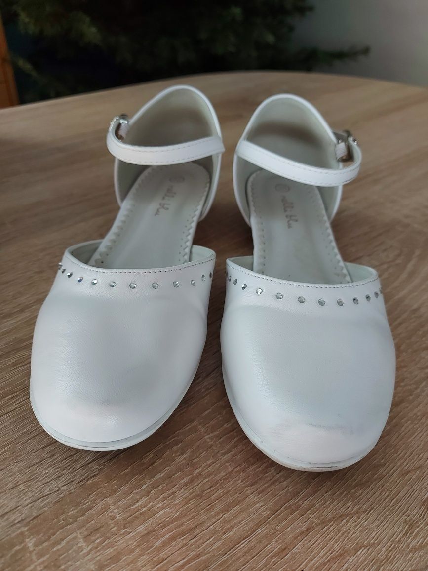 Buty komunijne dla dziewczynki roz.35