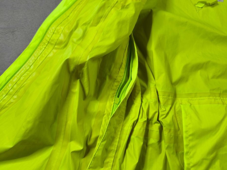 Велосипедная женская куртка дождевик Decathlon, S 44 (165 см)