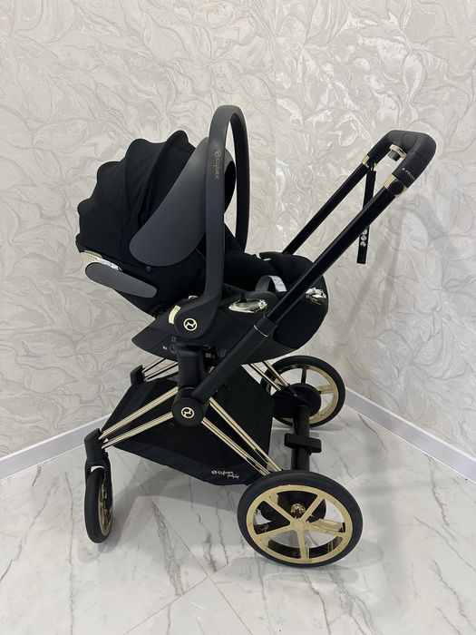 Коляска Cybex Priam Jeremy Scott Wings 4.0 +база для автокрісла