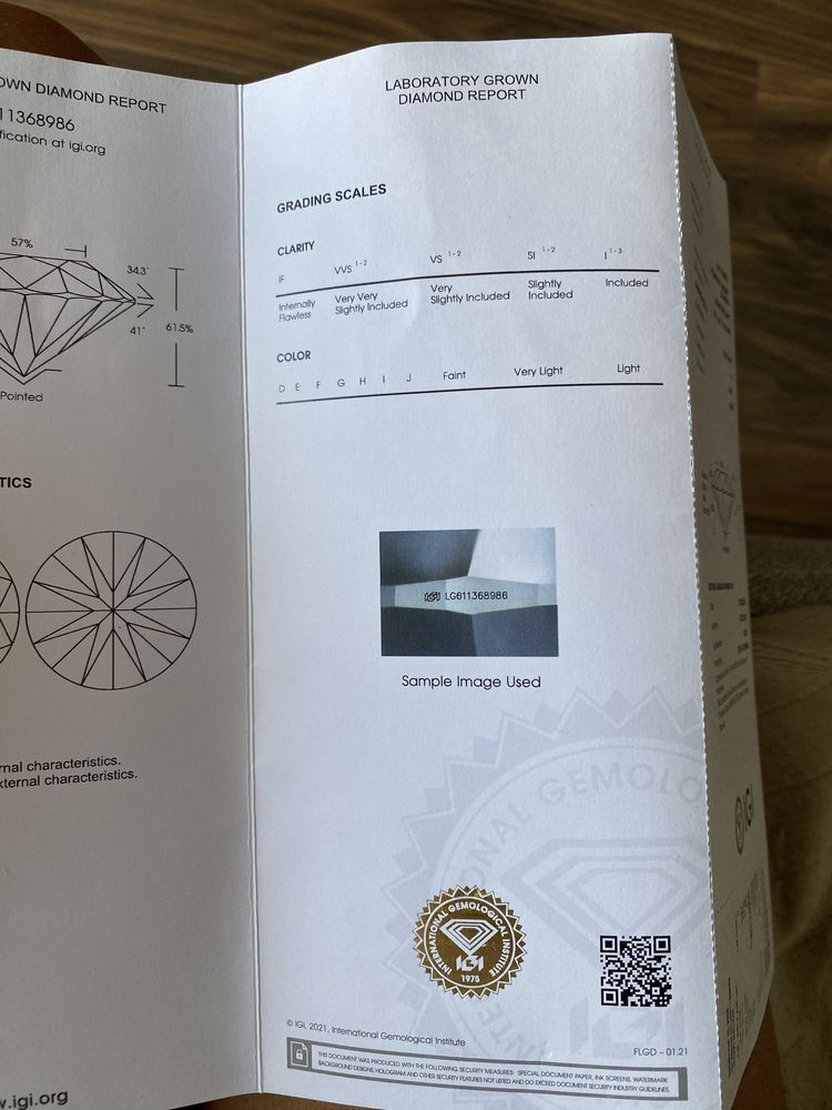 Pierścionek z brylantem laboratoryjnym 1.03ct