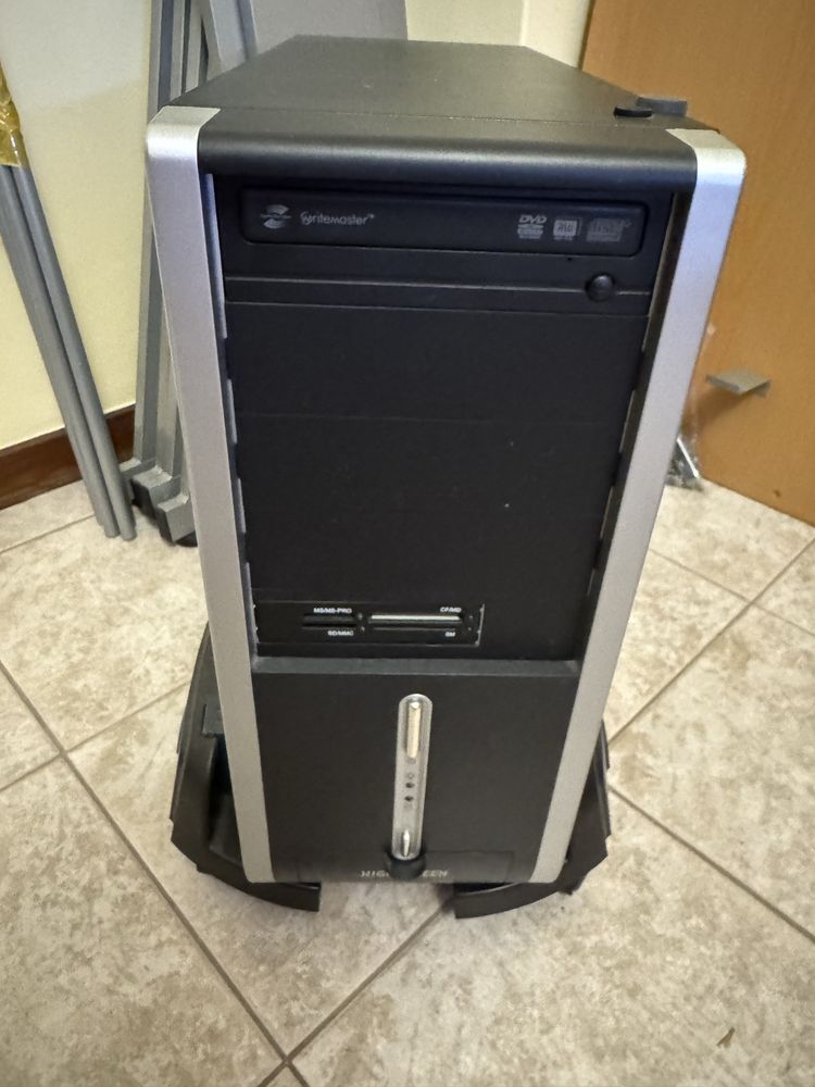 Torre computador