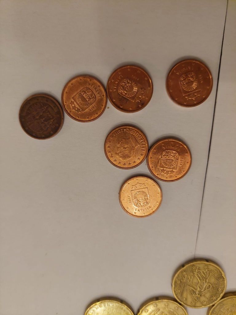 Moedas 2€ e outras